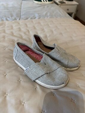 TOMS Light Gray Slip-On Canvas Shoes with Pink Lining